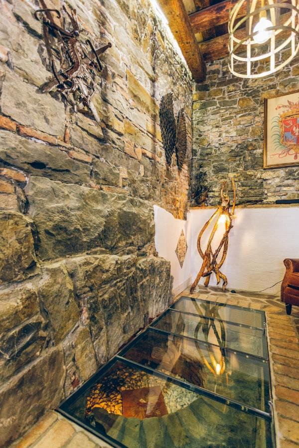 Aquila D'Oro Trieste Exteriör bild